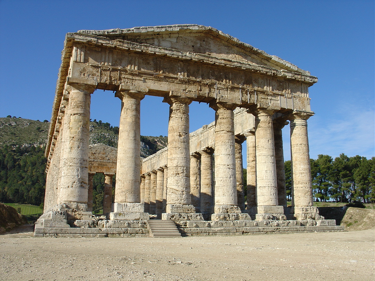 Il Tempio greco di Segesta